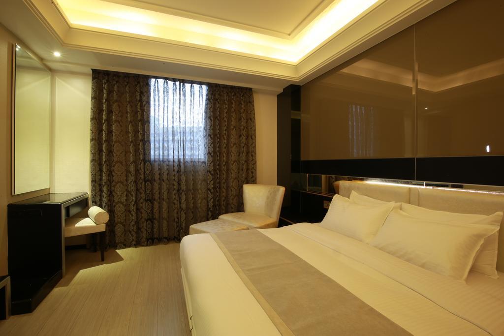 Highness Hotel Guishan Exterior foto