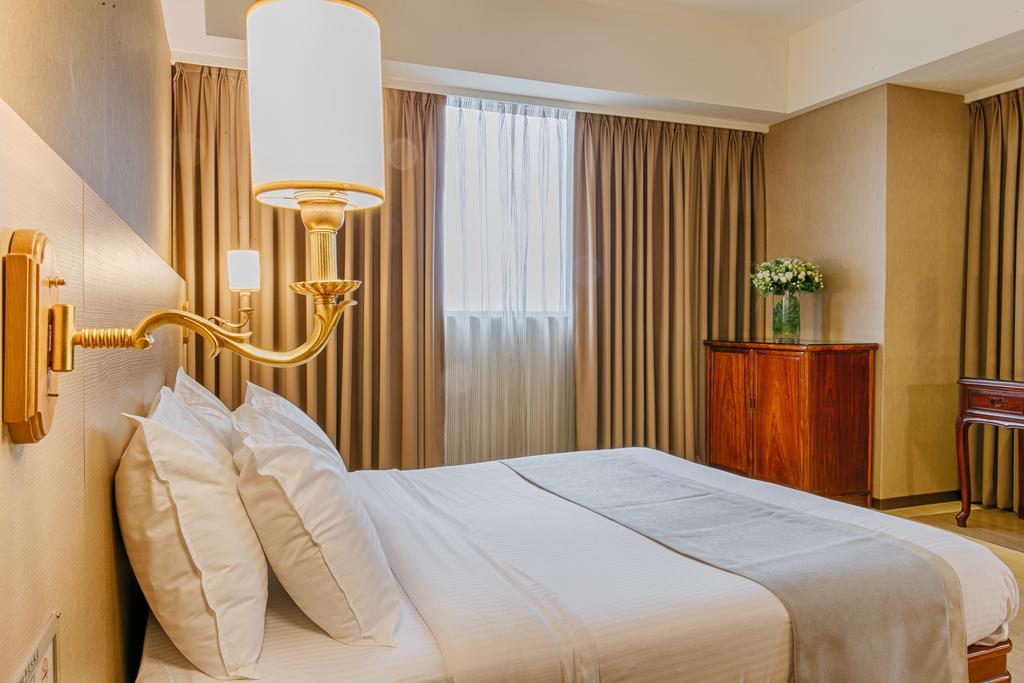 Highness Hotel Guishan Exterior foto
